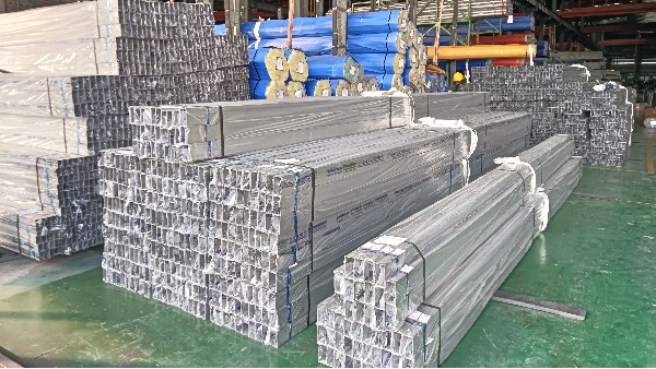 不銹鋼管發(fā)黃？3 步煥新秘訣！